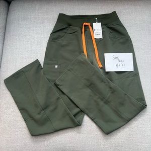Figs scrub pants